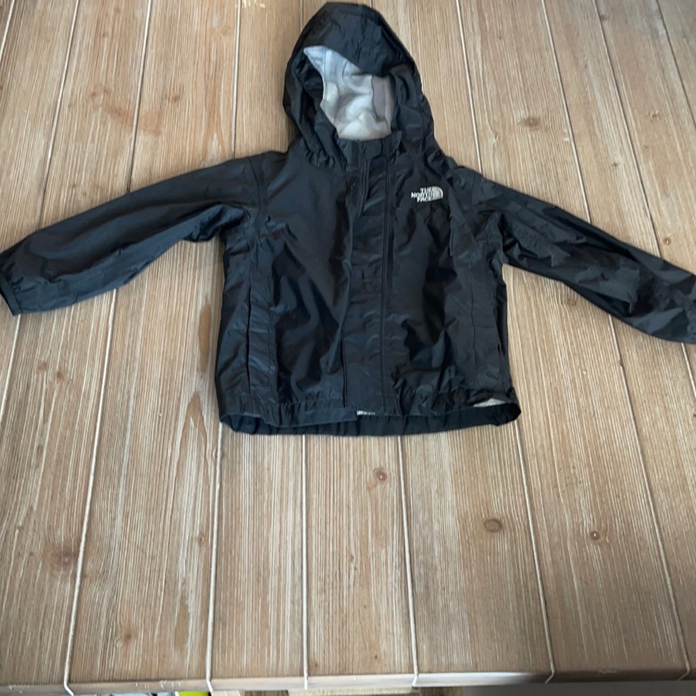 Worn once Northface toddler rain jacket 3T